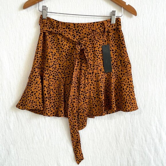 Love For Humanity Couture Womens Skirt Small Animal Print Mini Skorts Ruffle NWT - Picture 1 of 9